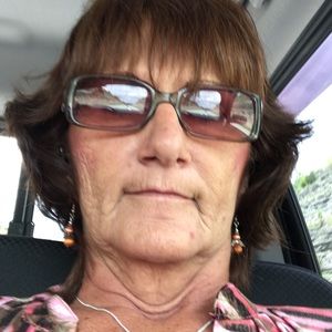 Meet your Posher, Connie